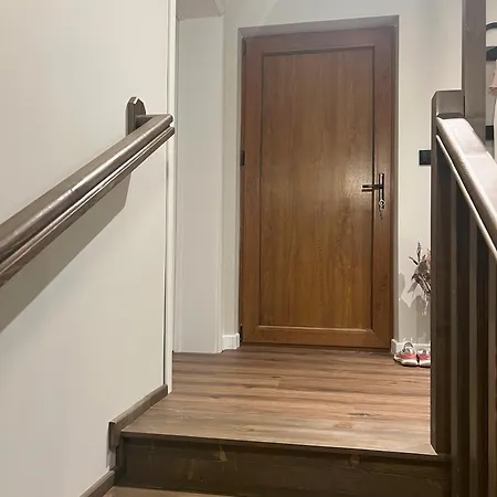 3 спални - електрическо подово отопление - бърз Wifi - веранда - в гората - Warm Forest Nest Appartement Pamporovo