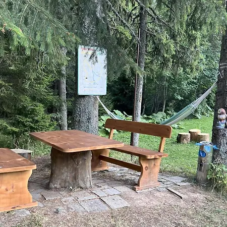 3 спални - електрическо подово отопление - бърз Wifi - веранда - в гората - Warm Forest Nest Pamporovo
