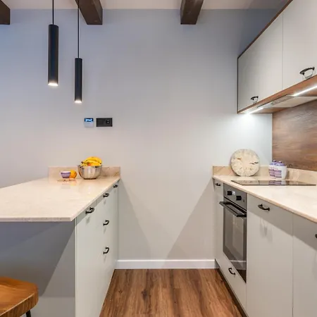 Appartement 3 спални - електрическо подово отопление - бърз Wifi - веранда - в гората - Warm Forest Nest *