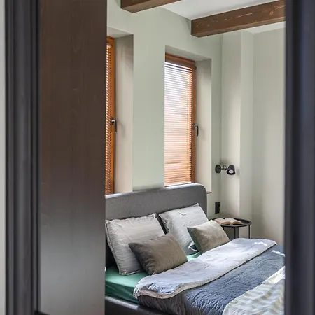 Appartement 3 спални - електрическо подово отопление - бърз Wifi - веранда - в гората - Warm Forest Nest Pamporovo