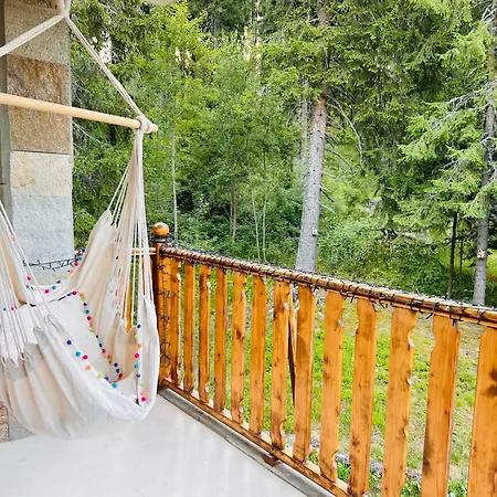 Appartement 3 спални - електрическо подово отопление - бърз Wifi - веранда - в гората - Warm Forest Nest Pamporovo