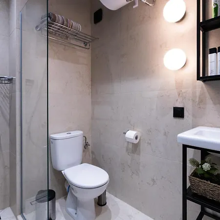 3 спални - електрическо подово отопление - бърз Wifi - веранда - в гората - Warm Forest Nest