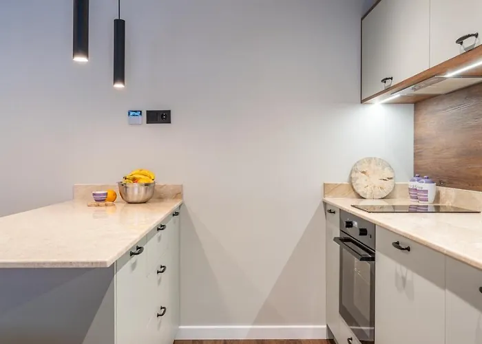 アパート 3 спални - електрическо подово отопление - бърз Wifi - веранда - в гората - Warm Forest Nest *