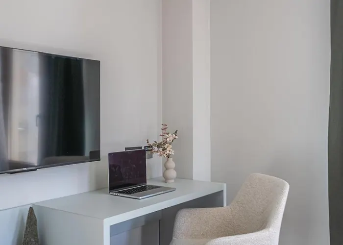 3 спални - електрическо подово отопление - бърз Wifi - веранда - в гората - Warm Forest Nest *