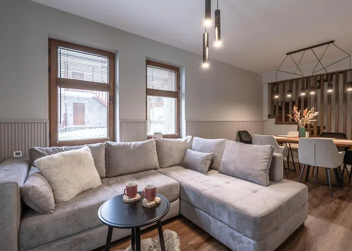 アパート 3 спални - електрическо подово отопление - бърз Wifi - веранда - в гората - Warm Forest Nest