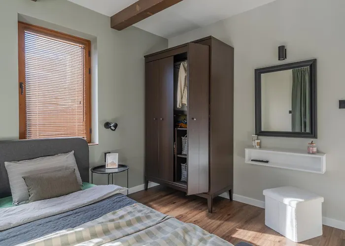 3 спални - електрическо подово отопление - бърз Wifi - веранда - в гората - Warm Forest Nest アパート *