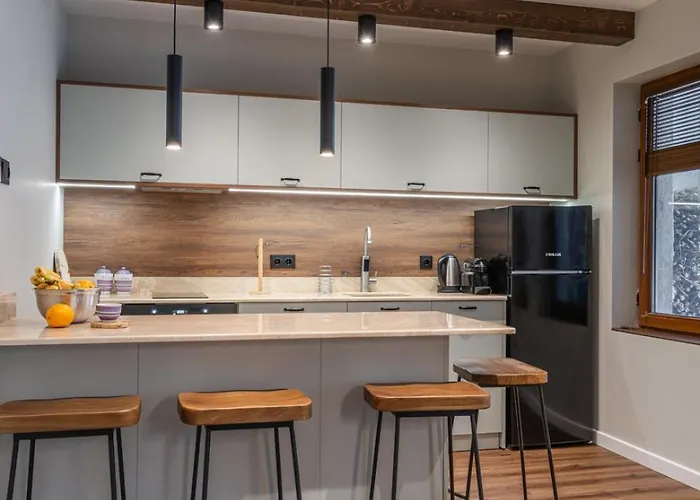 3 спални - електрическо подово отопление - бърз Wifi - веранда - в гората - Warm Forest Nest アパート パンポロボ