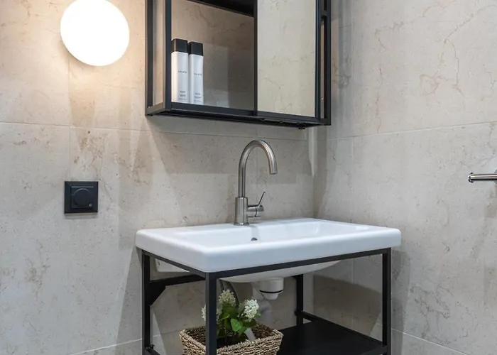 3 спални - електрическо подово отопление - бърз Wifi - веранда - в гората - Warm Forest Nest *