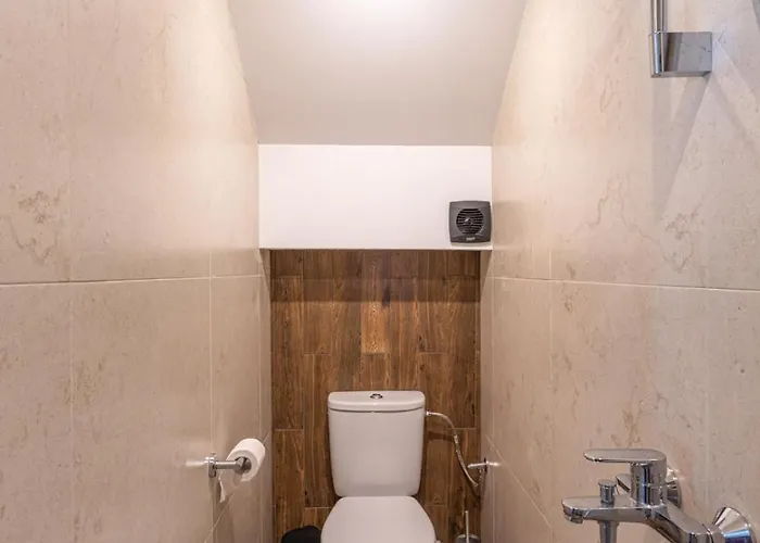 アパート 3 спални - електрическо подово отопление - бърз Wifi - веранда - в гората - Warm Forest Nest *