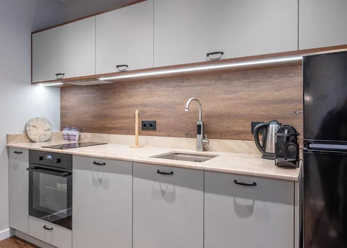 アパート 3 спални - електрическо подово отопление - бърз Wifi - веранда - в гората - Warm Forest Nest パンポロボ